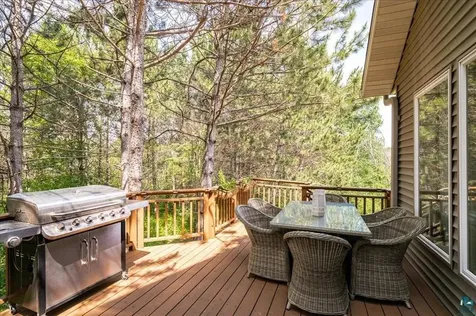3984 Willow Place Duluth MN 55811