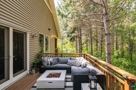 3984 Willow Place Duluth MN 55811