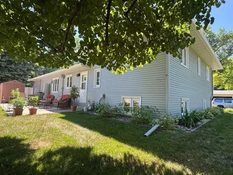 201 29th Avenue N Fargo ND 58102
