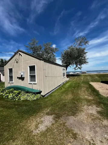 1208 E Lake Street Osakis MN 56360