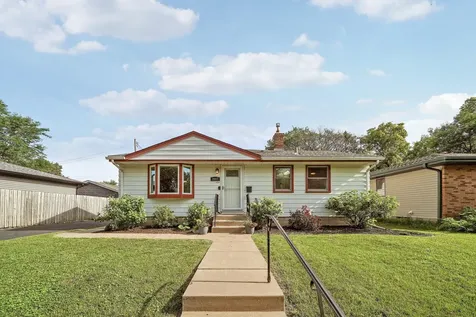 2017 Villard Avenue Saint Paul MN 55116