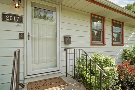 2017 Villard Avenue Saint Paul MN 55116