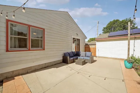 2017 Villard Avenue Saint Paul MN 55116