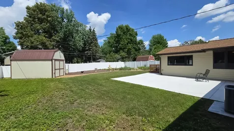 8362 81st Street Lane S Cottage Grove MN 55016