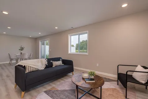 3106 Scotch Lane Mankato MN 56001