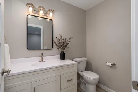 3106 Scotch Lane Mankato MN 56001
