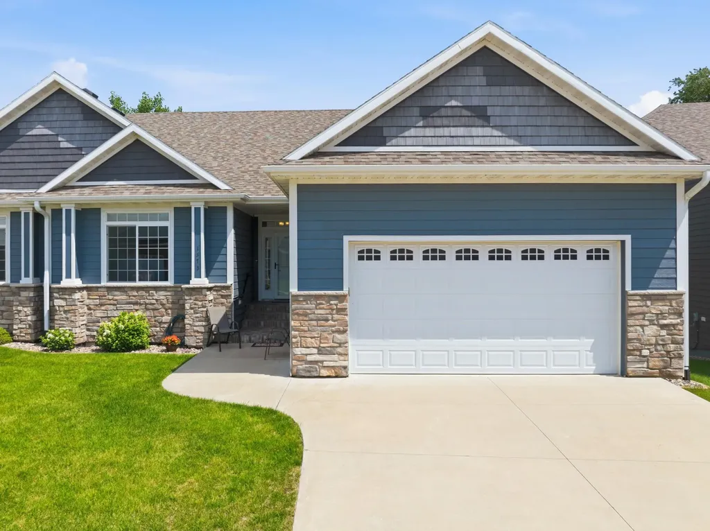 1573 Alexander Road NE Rochester MN 55906