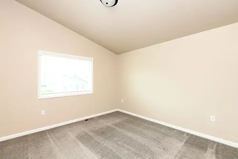 1125 60th Avenue W West Fargo ND 58078