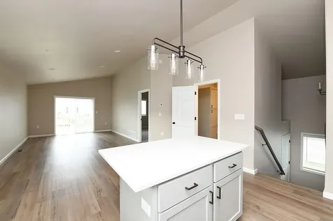1125 60th Avenue W West Fargo ND 58078
