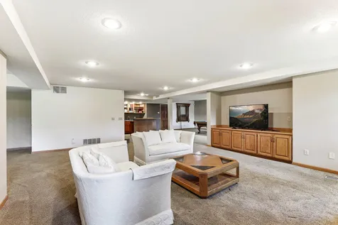 5968 Scenic Place Shoreview MN 55126