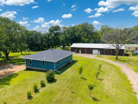 38110 190th Street Green Isle MN 55338