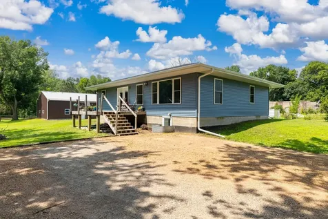 38110 190th Street Green Isle MN 55338