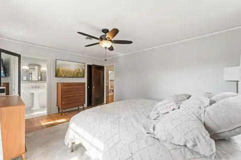 704 E Minnehaha Parkway Minneapolis MN 55417