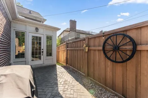 704 E Minnehaha Parkway Minneapolis MN 55417