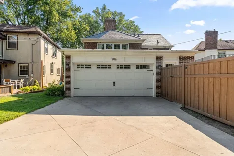 704 E Minnehaha Parkway Minneapolis MN 55417