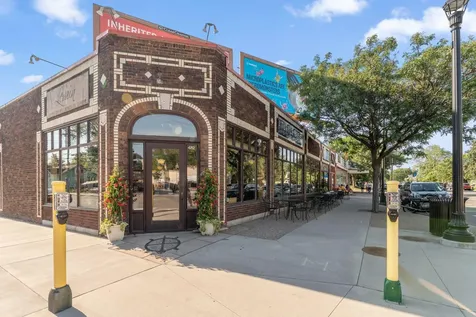 704 E Minnehaha Parkway Minneapolis MN 55417
