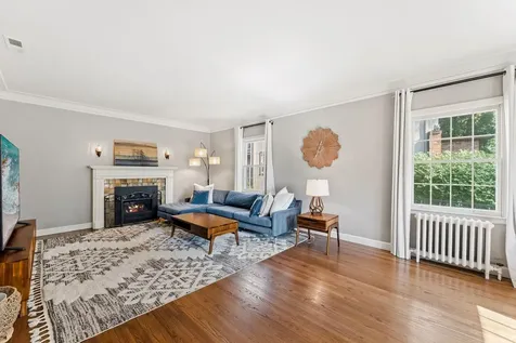 704 E Minnehaha Parkway Minneapolis MN 55417