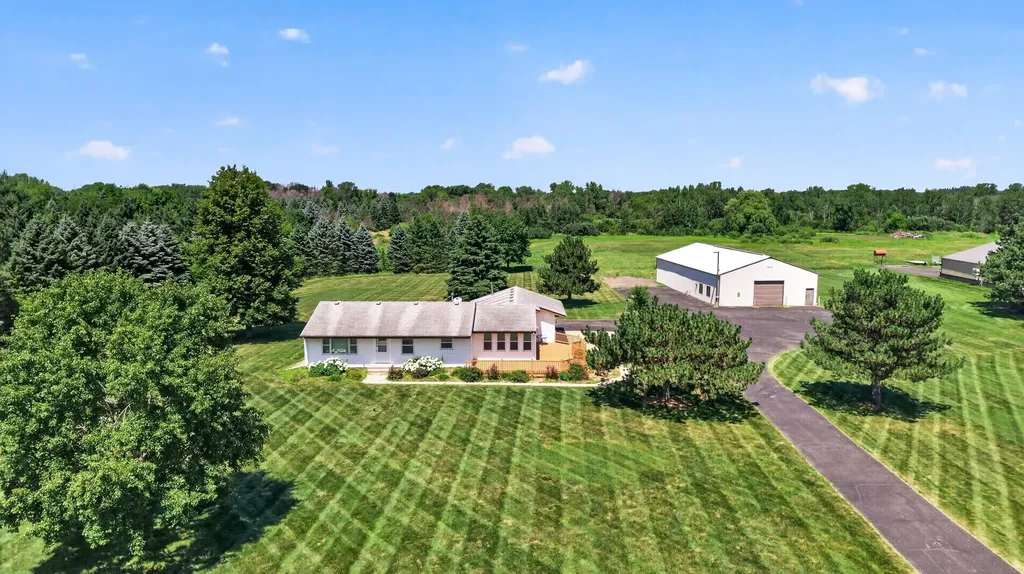 6606 132nd Street N Hugo MN 55110