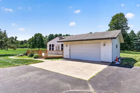6606 132nd Street N Hugo MN 55110