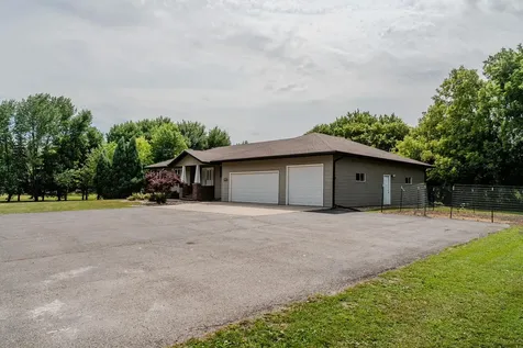 6409 County Road 17 S Horace ND 58047