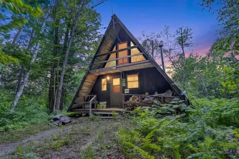 38837 Sissebakwet Shores Road Cohasset MN 55721