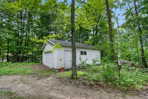 38837 Sissebakwet Shores Road Cohasset MN 55721