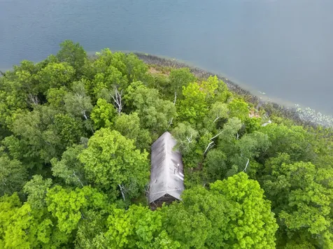 38837 Sissebakwet Shores Road Cohasset MN 55721
