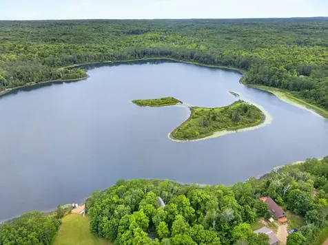 38837 Sissebakwet Shores Road Cohasset MN 55721