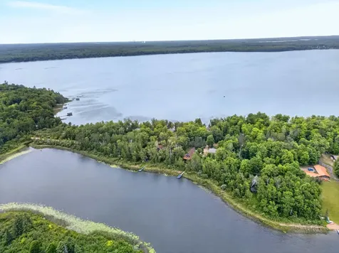 38837 Sissebakwet Shores Road Cohasset MN 55721