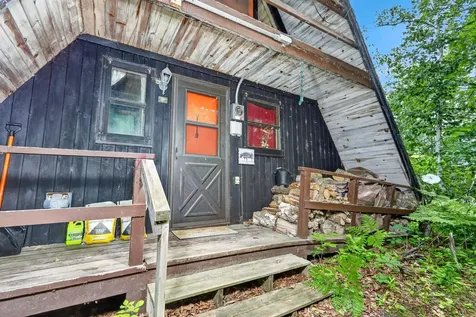 38837 Sissebakwet Shores Road Cohasset MN 55721