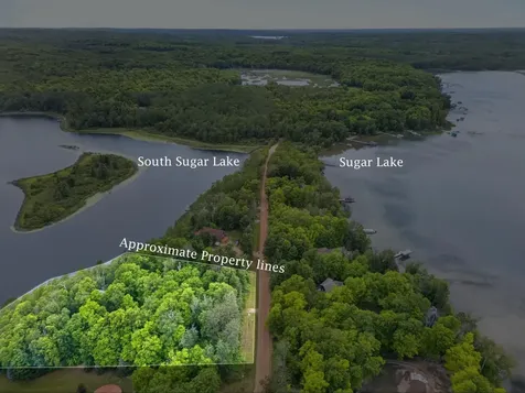 38837 Sissebakwet Shores Road Cohasset MN 55721