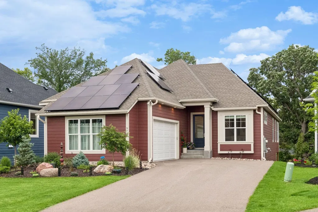 9733 Liberty Court Eden Prairie MN 55347
