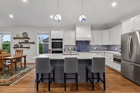 9733 Liberty Court Eden Prairie MN 55347