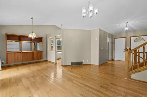 5749 W 141st Street Savage MN 55378