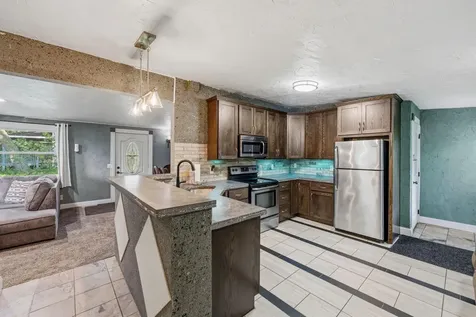1231 Hewitt Avenue Saint Paul MN 55104