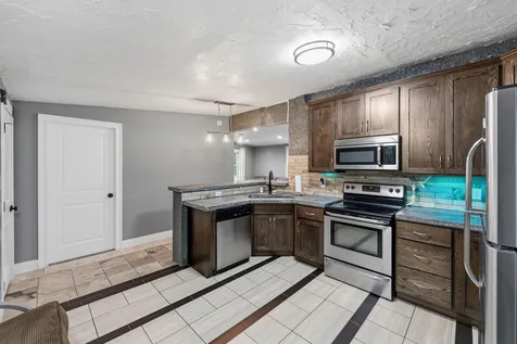 1231 Hewitt Avenue Saint Paul MN 55104