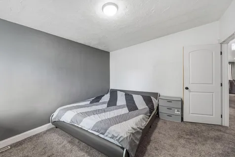 1231 Hewitt Avenue Saint Paul MN 55104