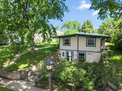 1231 Hewitt Avenue Saint Paul MN 55104
