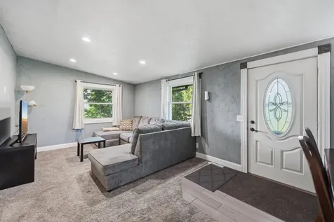 1231 Hewitt Avenue Saint Paul MN 55104