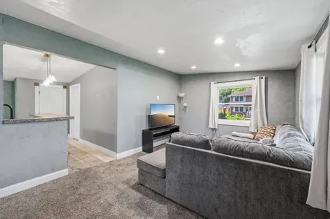 1231 Hewitt Avenue Saint Paul MN 55104