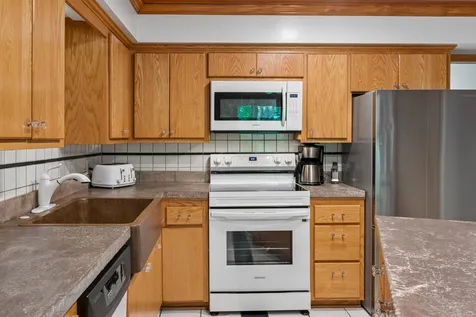 2009 Indian Road W Hopkins MN 55305