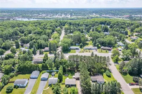 704 North Road Cloquet MN 55720