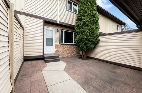 204 5th Street NW West Fargo ND 58078