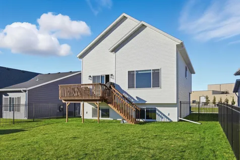 6410 82nd Avenue S Horace ND 58047