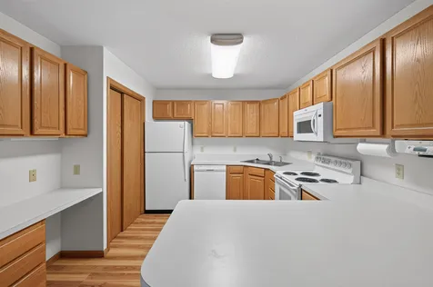 404 Sarazin Street Shakopee MN 55379