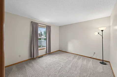 404 Sarazin Street Shakopee MN 55379