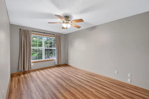 404 Sarazin Street Shakopee MN 55379