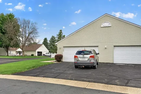 404 Sarazin Street Shakopee MN 55379