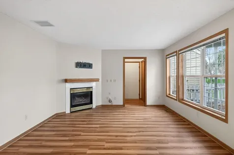 404 Sarazin Street Shakopee MN 55379