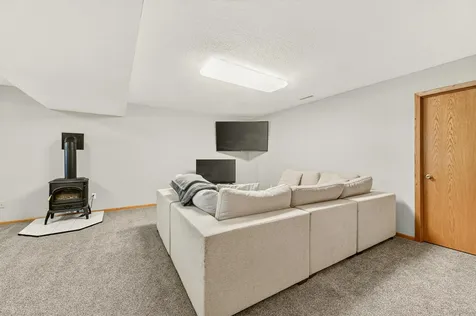 2727 20th Avenue SE Rochester MN 55904